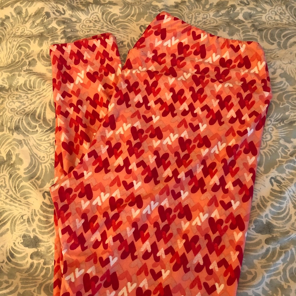 Multicolored Heart TC LuLaRoe Leggings